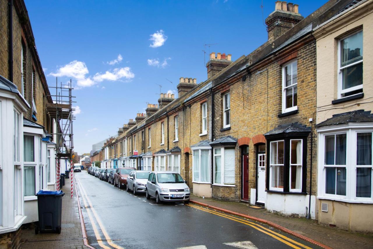 The Victorian Getaway - Central Villa Canterbury Exterior foto